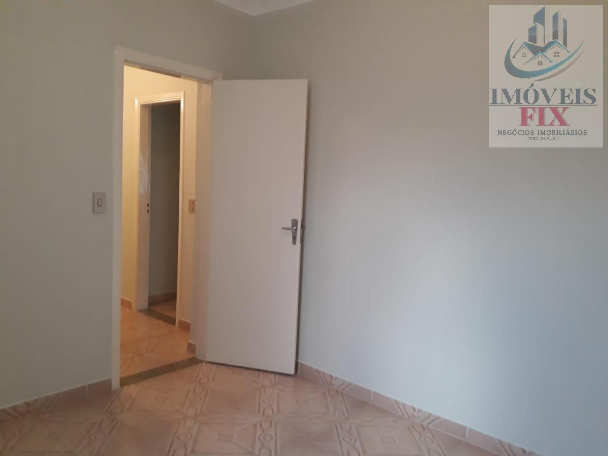 Casa à venda com 3 quartos, 182m² - Foto 22