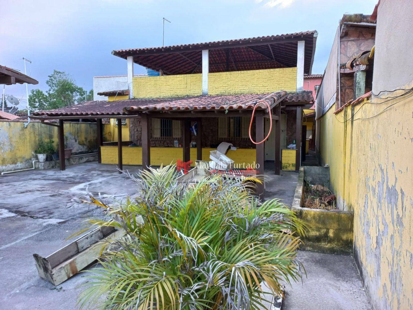 Casa à venda com 3 quartos, 300M2 - Foto 4