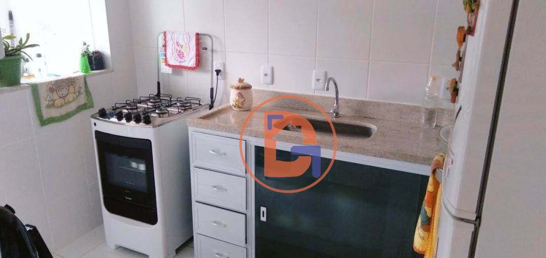 Apartamento à venda com 2 quartos, 69m² - Foto 28