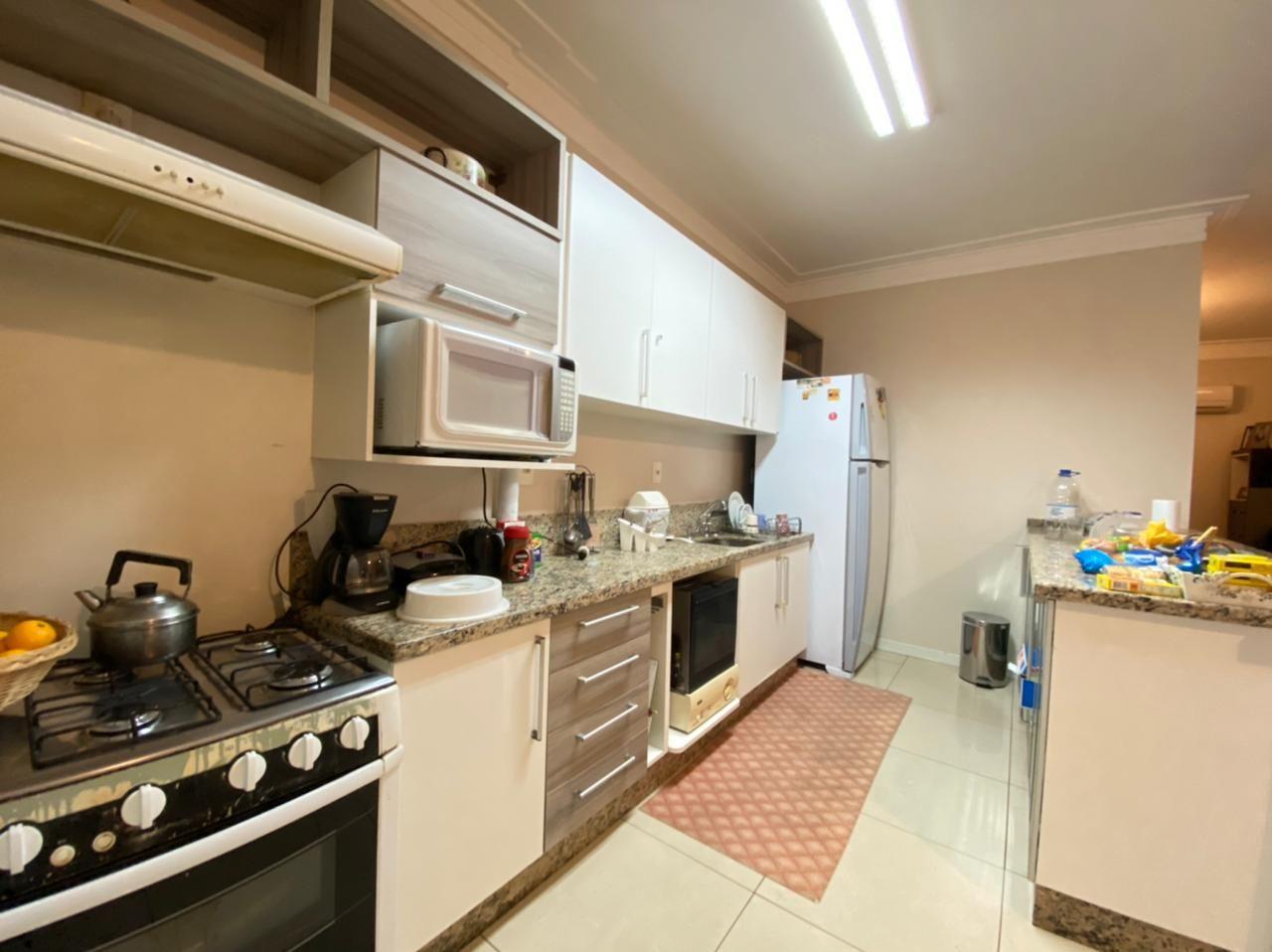 Apartamento à venda com 3 quartos, 134m² - Foto 5