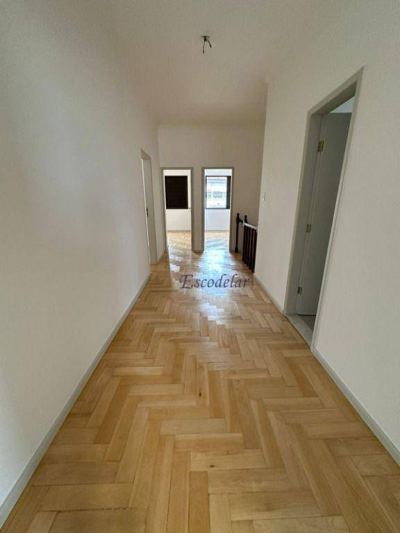 Casa à venda com 4 quartos, 300m² - Foto 19