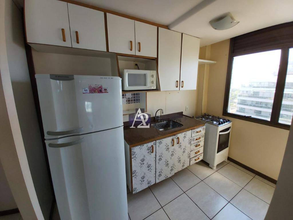 Apartamento à venda com 2 quartos, 95m² - Foto 10