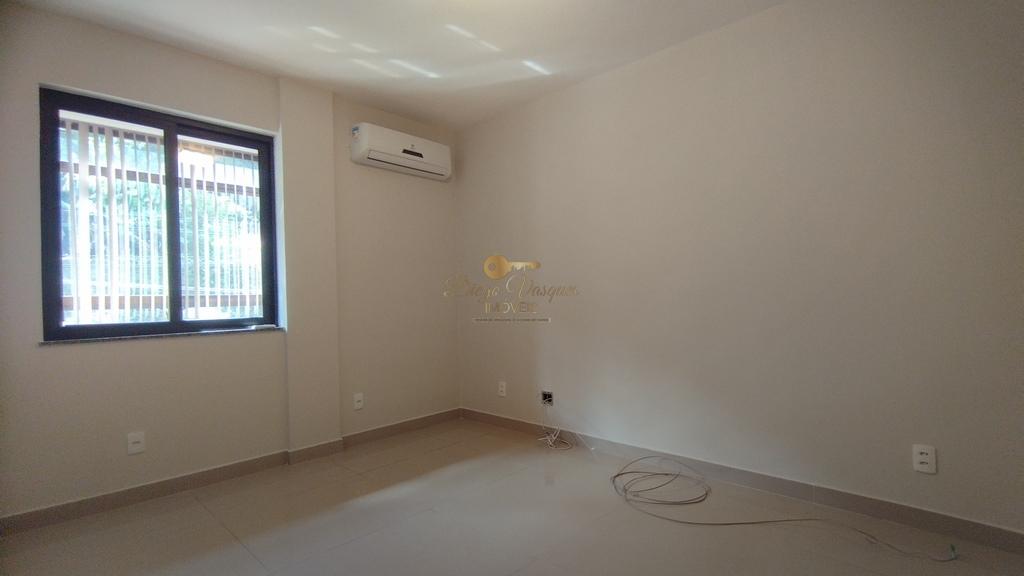 Apartamento à venda com 3 quartos, 131m² - Foto 17