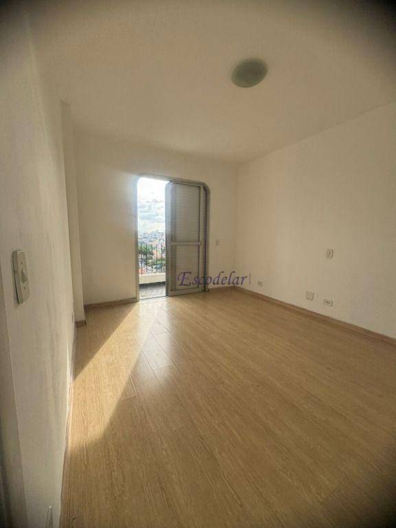 Apartamento à venda com 3 quartos, 135m² - Foto 18