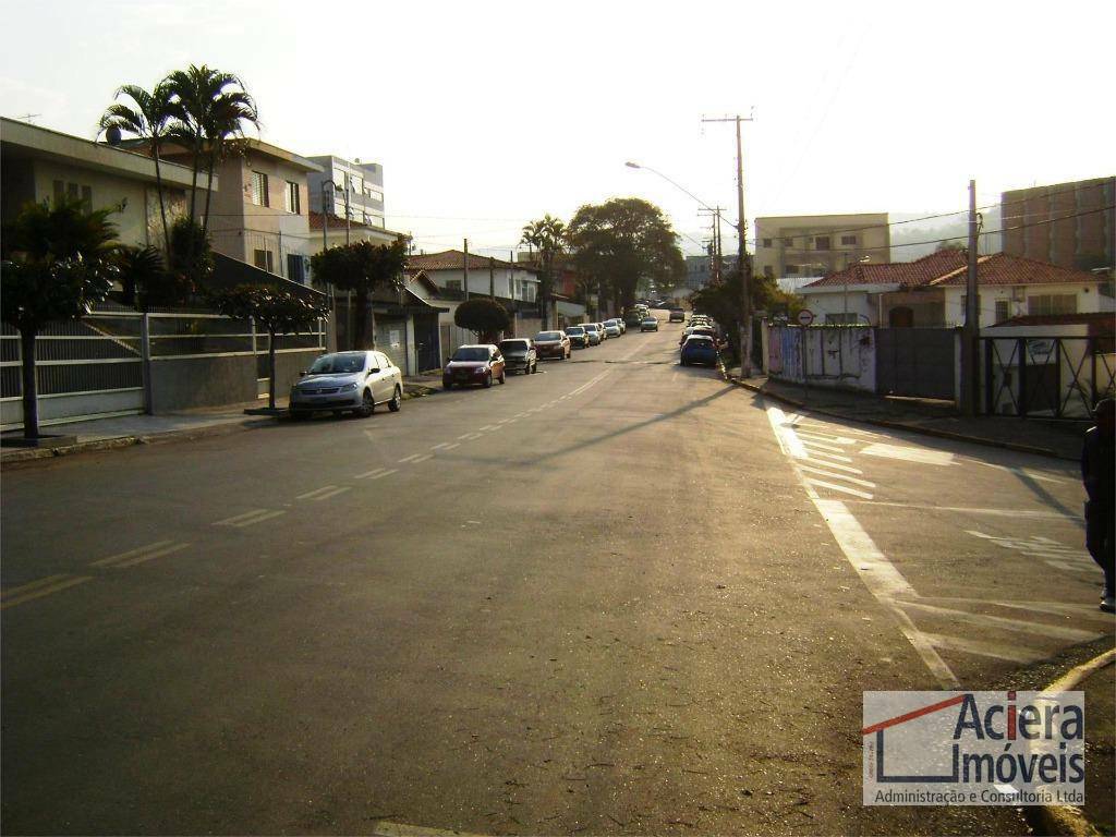 Casa à venda com 3 quartos, 250m² - Foto 15