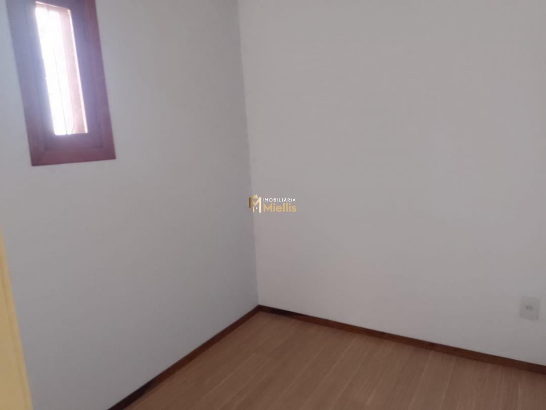 Casa à venda com 4 quartos, 224m² - Foto 12