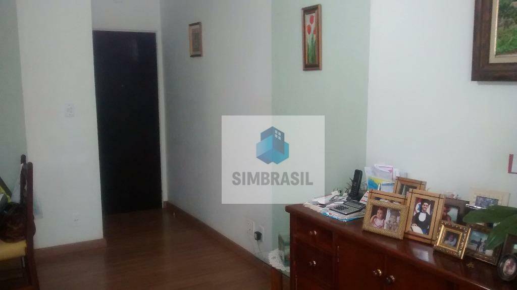 Apartamento à venda com 2 quartos, 68m² - Foto 3