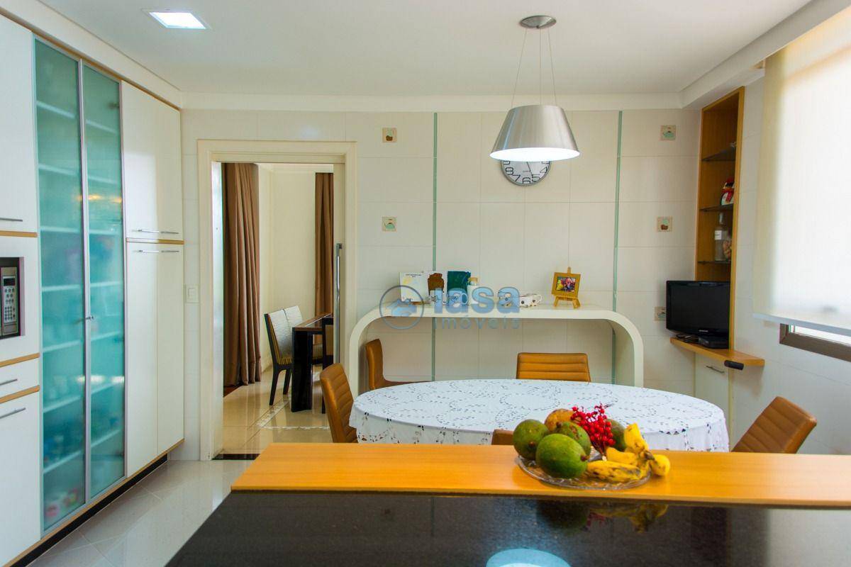 Apartamento à venda com 3 quartos, 248m² - Foto 66