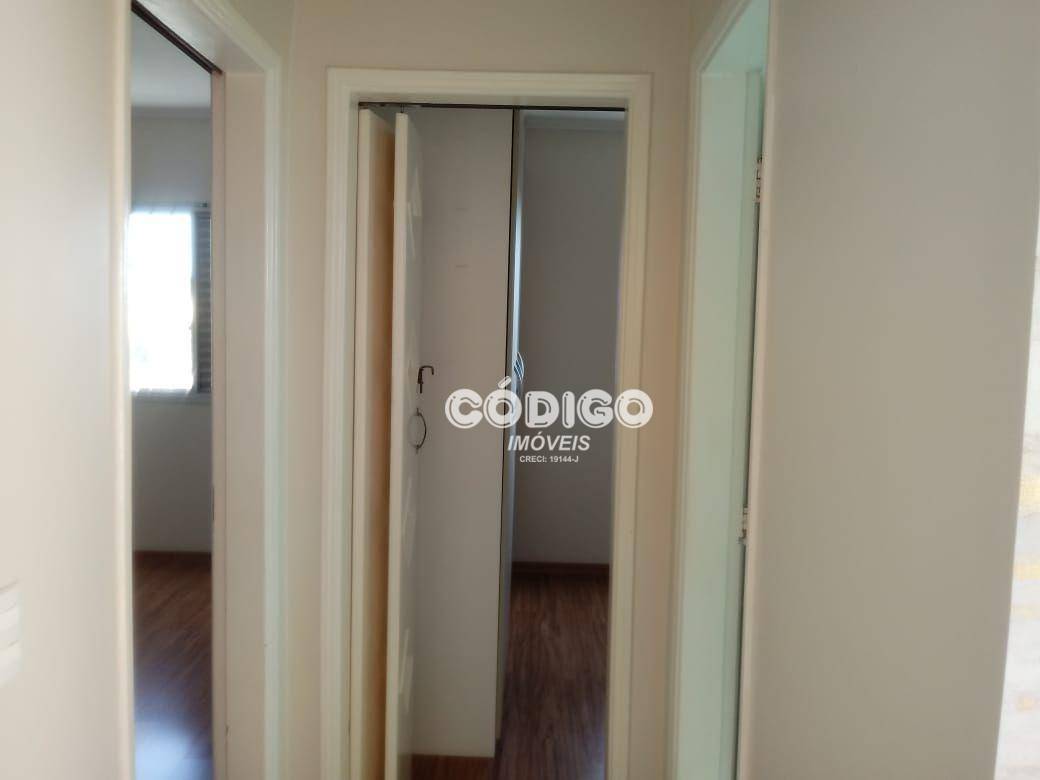 Apartamento à venda com 2 quartos, 76m² - Foto 13