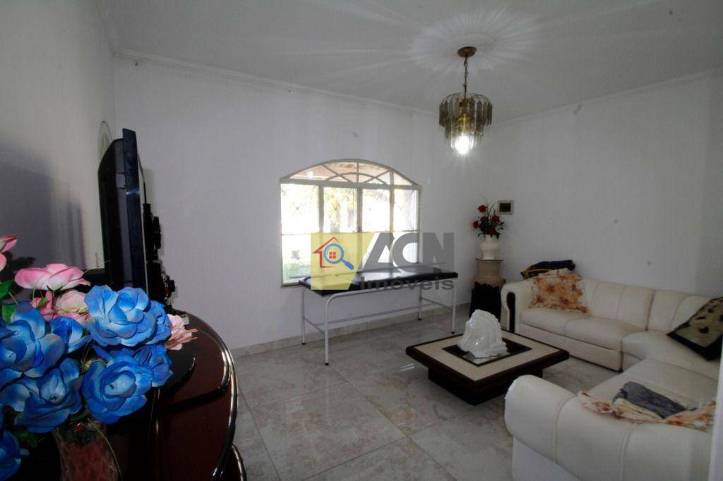 Chácara à venda e aluguel com 3 quartos, 280m² - Foto 18