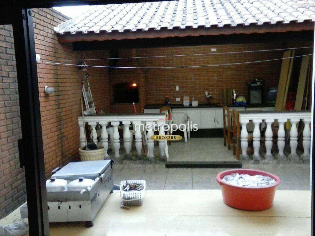 Sobrado à venda com 3 quartos, 235m² - Foto 25