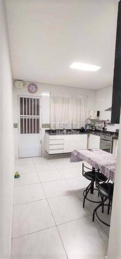 Sobrado à venda com 3 quartos, 106m² - Foto 5