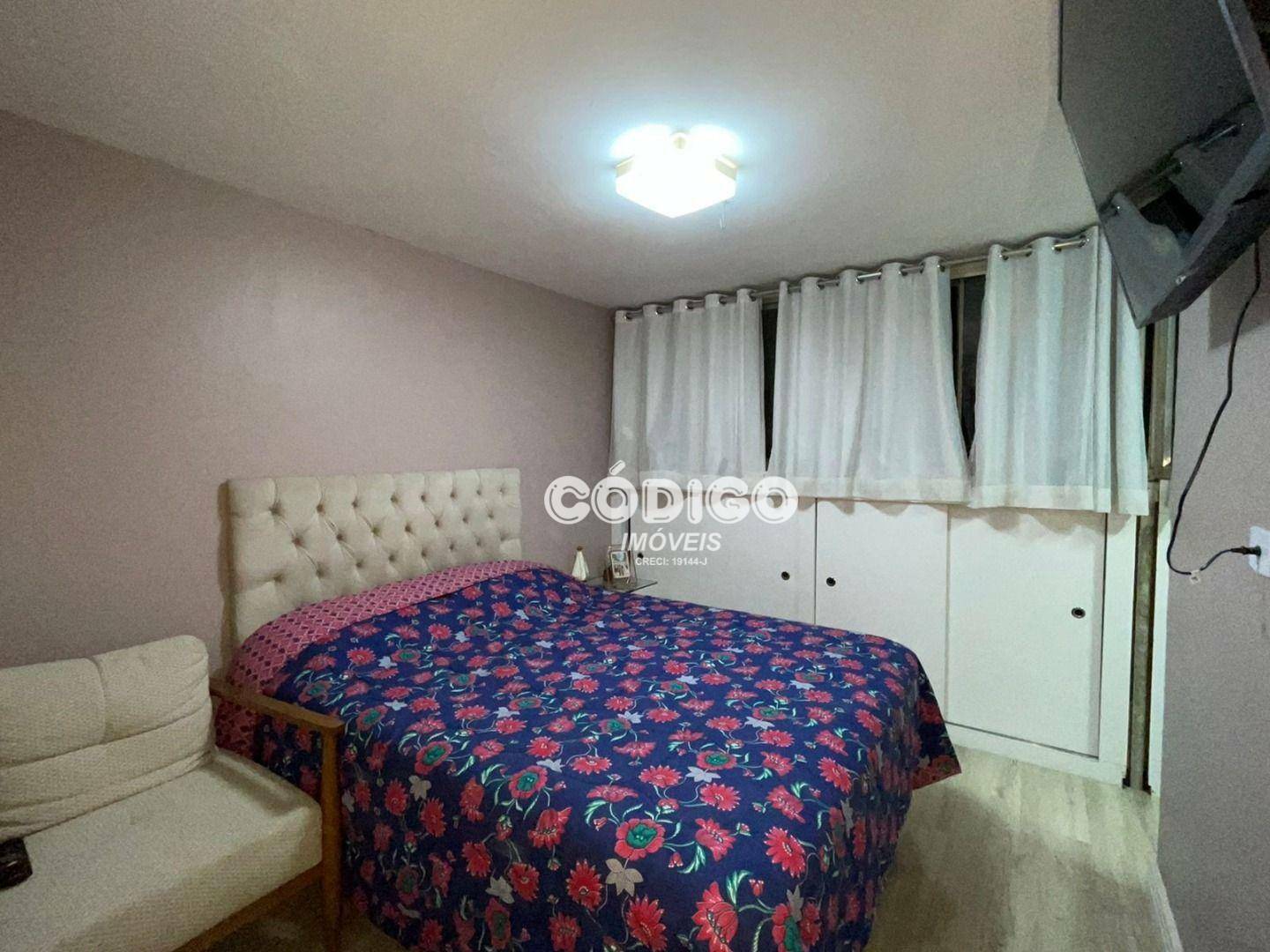 Apartamento à venda com 2 quartos, 62m² - Foto 8