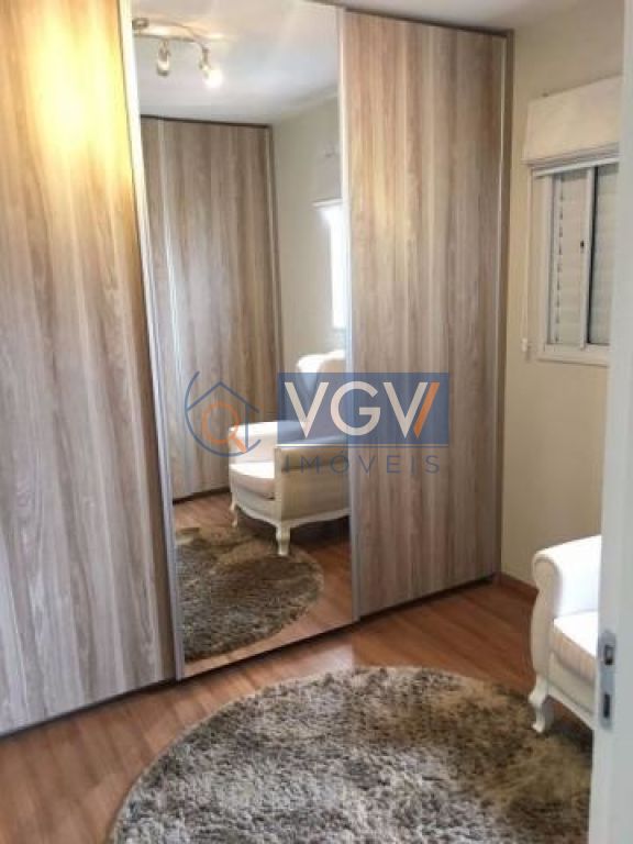 Apartamento à venda com 3 quartos, 77m² - Foto 8