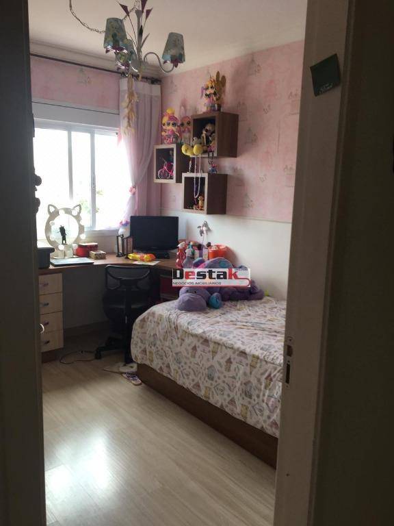 Apartamento à venda com 3 quartos, 130m² - Foto 23