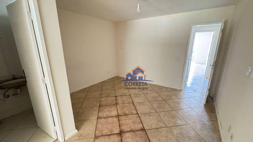 Casa à venda e aluguel com 3 quartos, 120m² - Foto 13