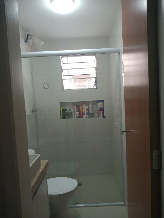 Apartamento à venda com 2 quartos, 44m² - Foto 21