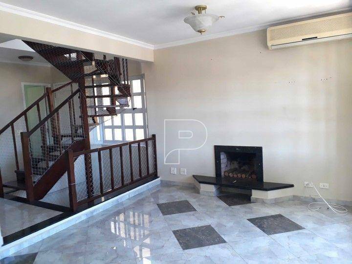 Casa de Condomínio à venda com 3 quartos, 210m² - Foto 3