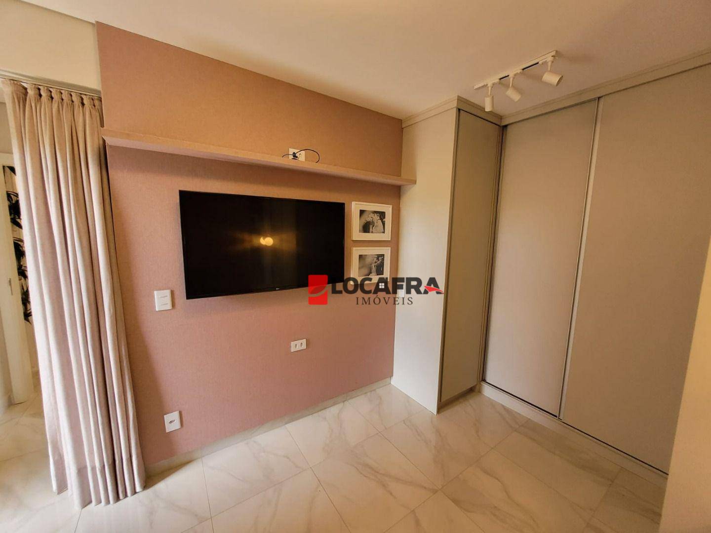 Apartamento à venda com 2 quartos, 78m² - Foto 26