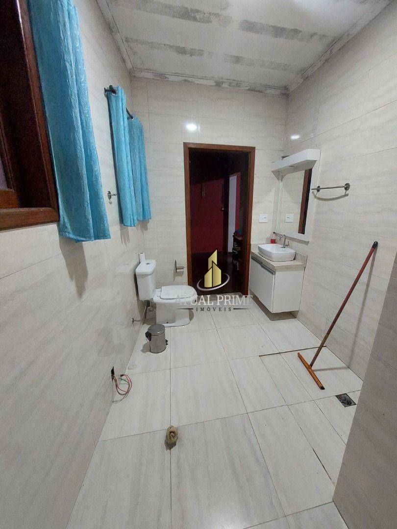 Casa, 4 quartos, 250 m² - Foto 2