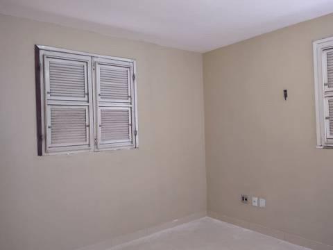 Casa para alugar com 4 quartos, 190m² - Foto 12