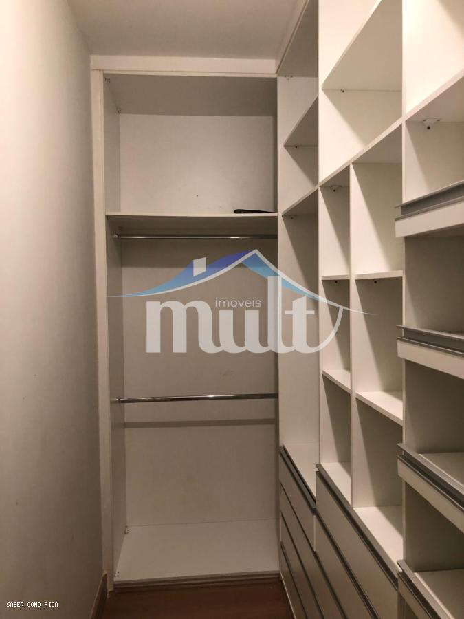 Casa à venda com 3 quartos, 210m² - Foto 6