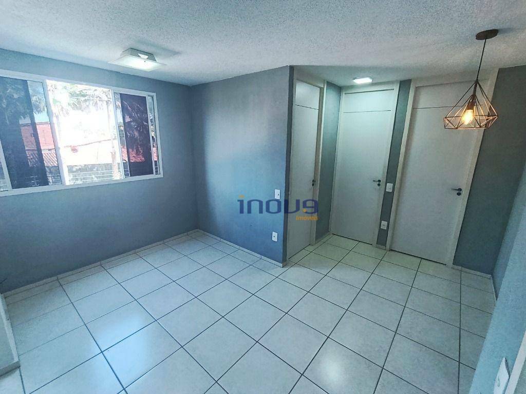 Apartamento para alugar com 2 quartos, 41m² - Foto 3