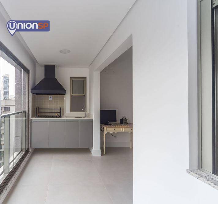 Apartamento à venda com 2 quartos, 68m² - Foto 4