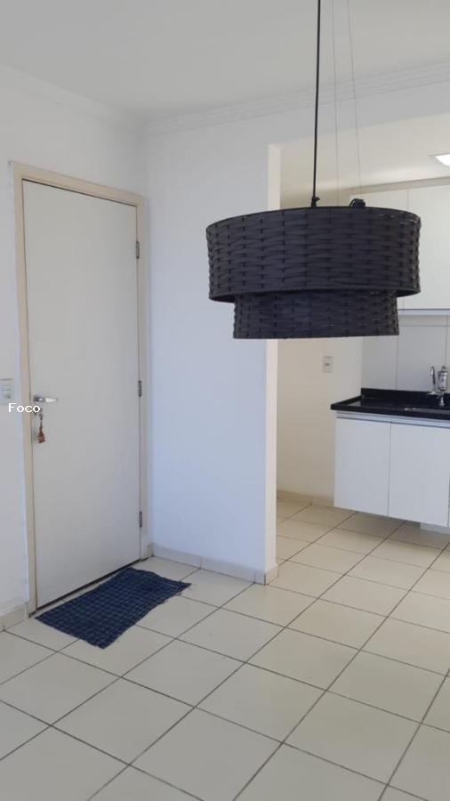 Apartamento para alugar com 2 quartos, 55m² - Foto 13