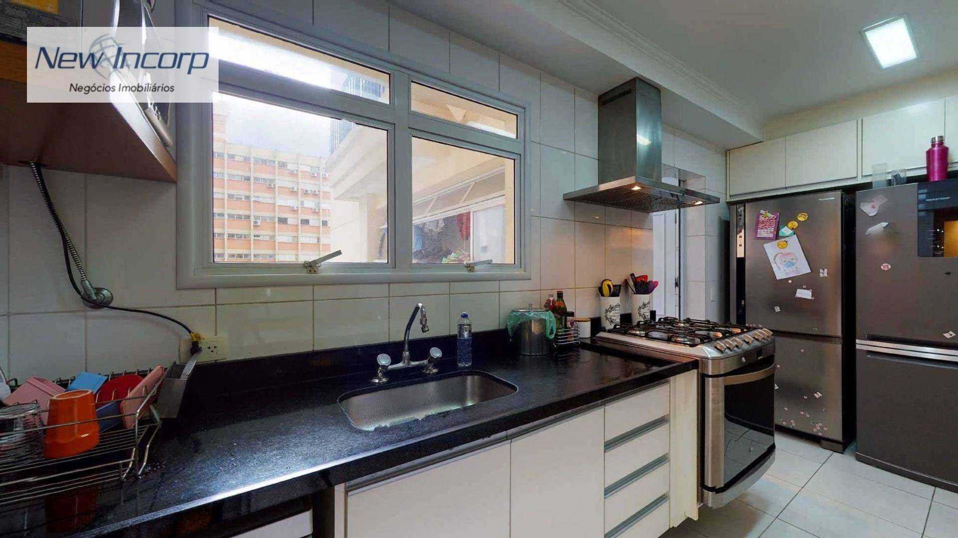 Apartamento à venda e aluguel com 3 quartos, 142m² - Foto 17