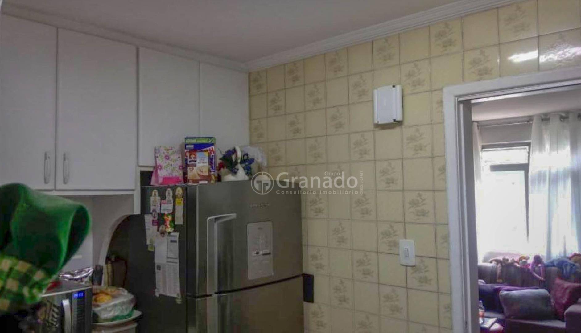 Apartamento à venda com 2 quartos, 60m² - Foto 2