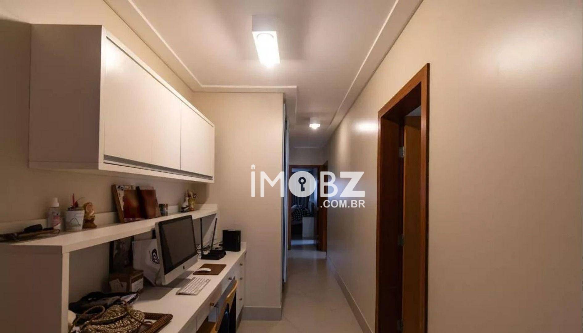 Apartamento à venda com 3 quartos, 200m² - Foto 5