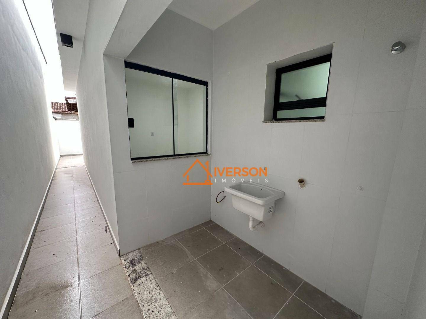 Casa à venda com 2 quartos, 74m² - Foto 14