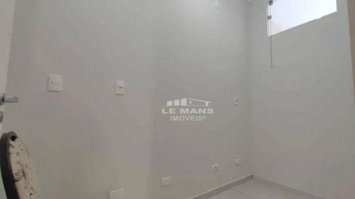 Loja-Salão para alugar, 61m² - Foto 14