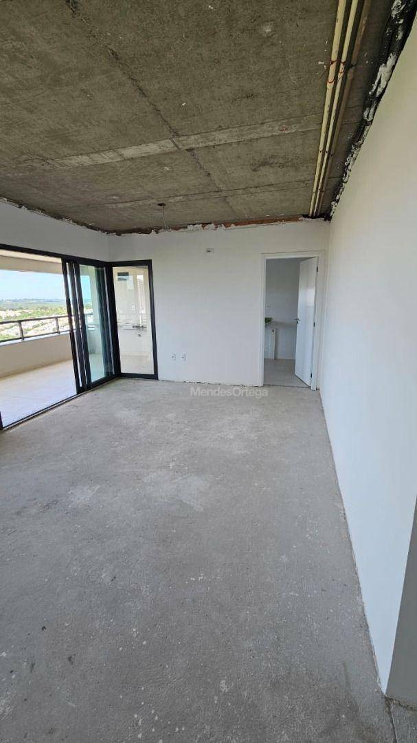 Apartamento à venda com 3 quartos, 131m² - Foto 4