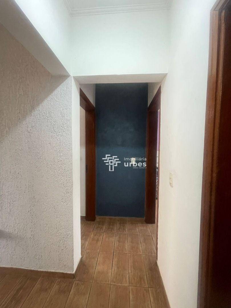 Casa à venda com 3 quartos, 208m² - Foto 19