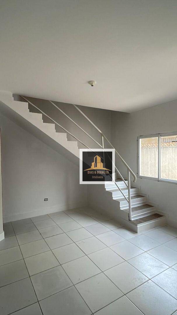 Sobrado à venda com 2 quartos, 60m² - Foto 5