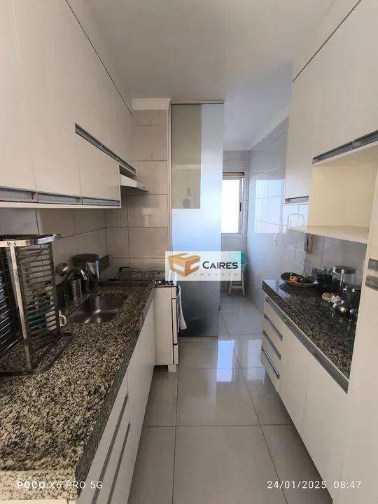 Apartamento à venda com 2 quartos, 49m² - Foto 13