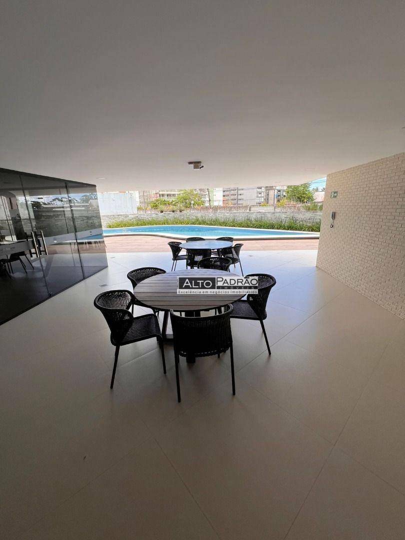 Apartamento à venda com 4 quartos, 234m² - Foto 16