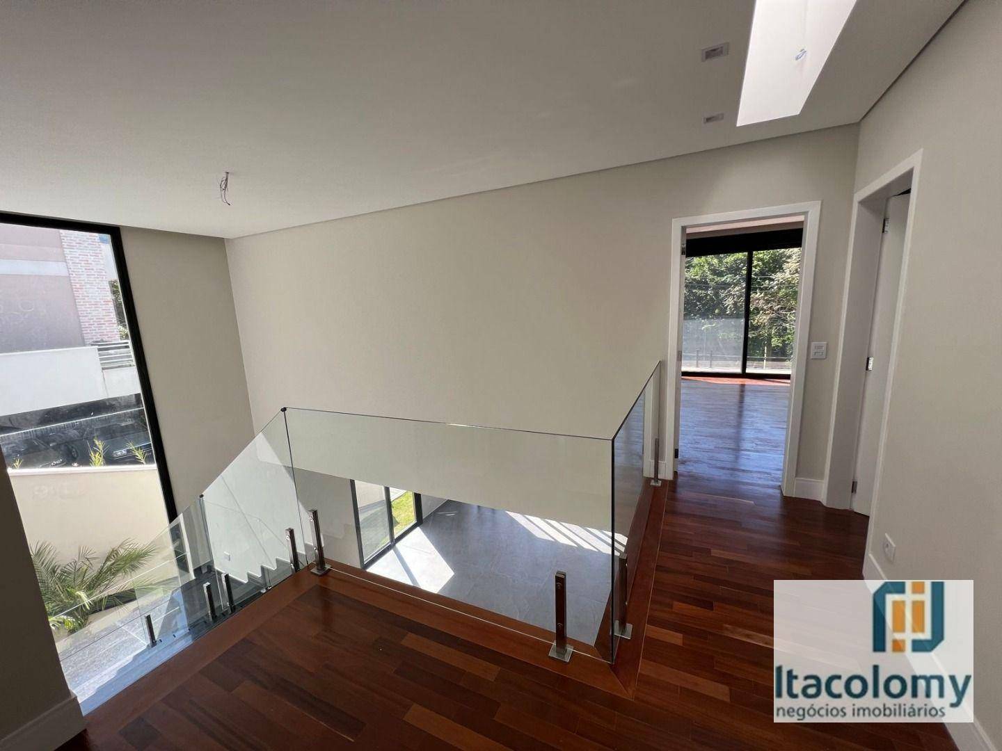 Casa de Condomínio à venda com 4 quartos, 440m² - Foto 12