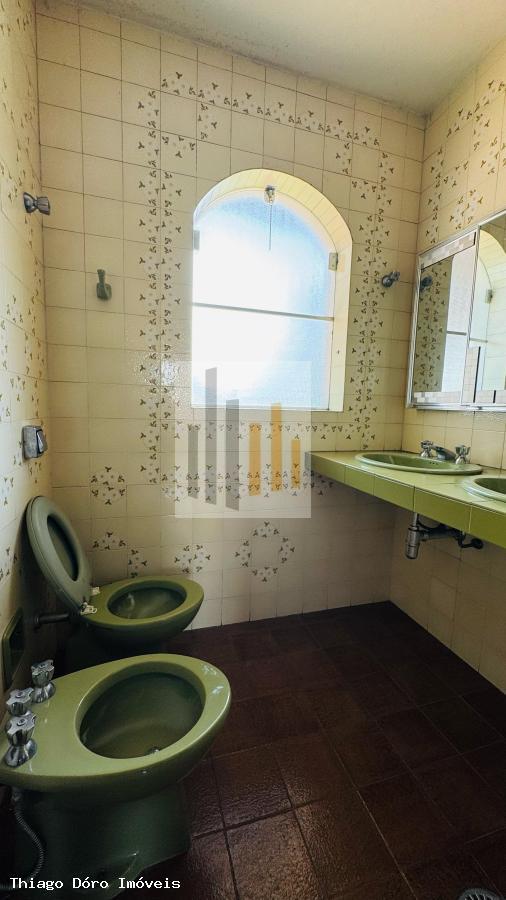 Casa à venda com 4 quartos, 840m² - Foto 22