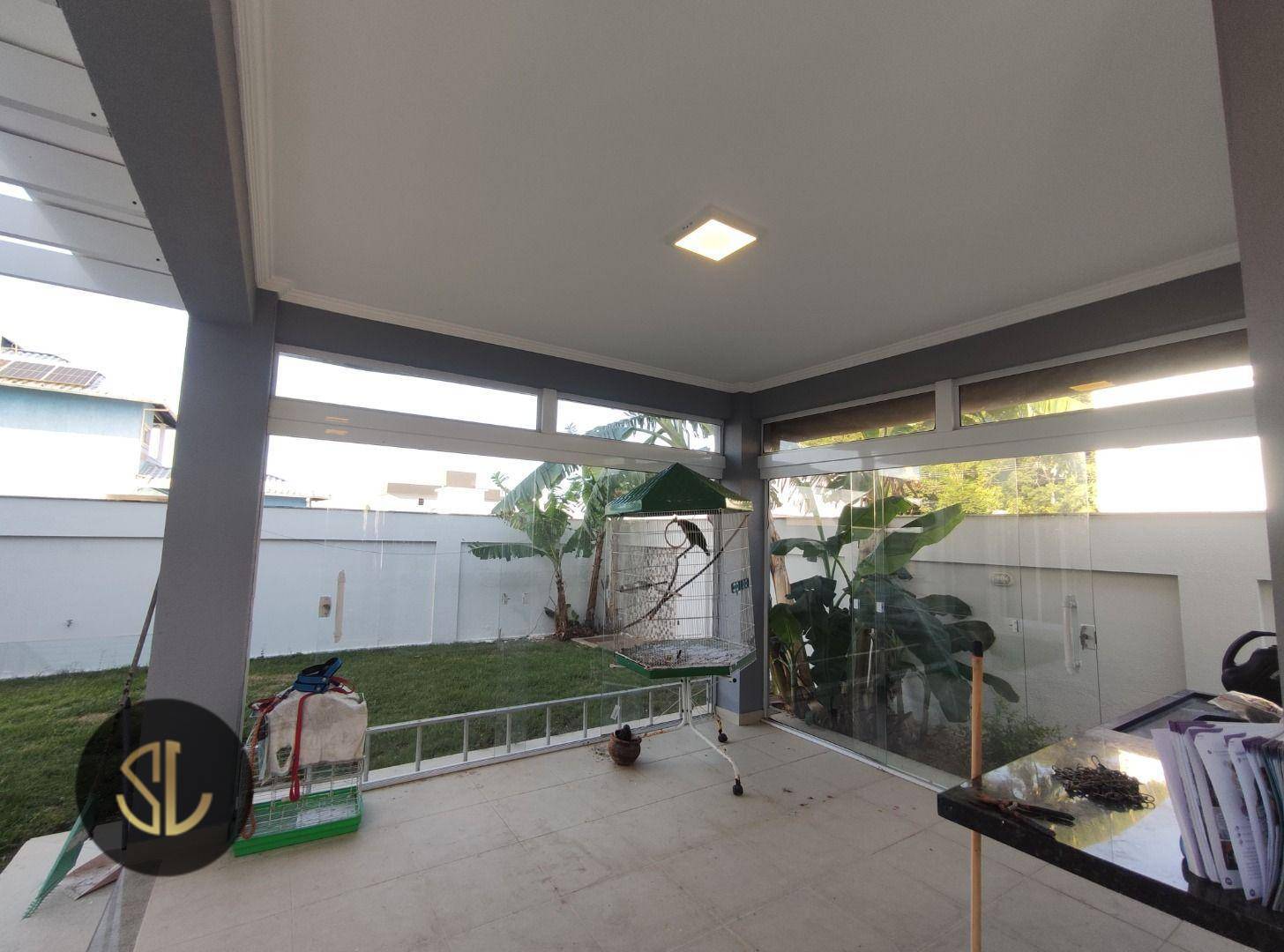 Casa à venda com 3 quartos, 298m² - Foto 17