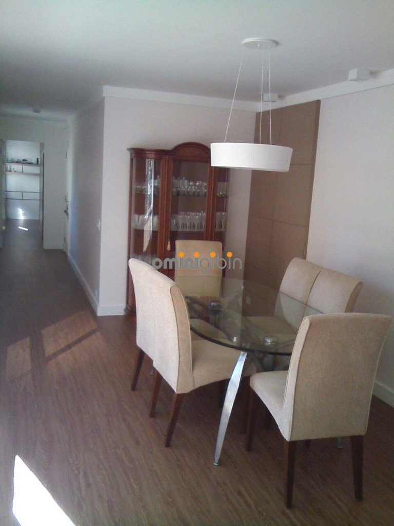 Apartamento à venda com 3 quartos, 180m² - Foto 8