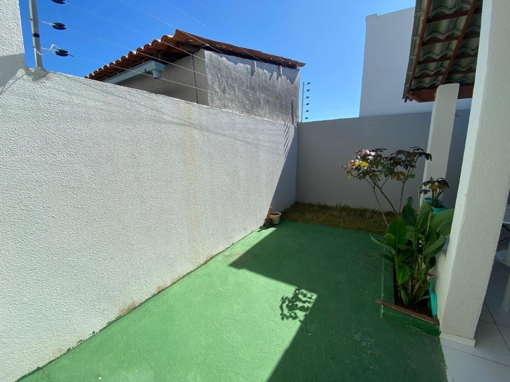 Casa à venda com 2 quartos, 138m² - Foto 17