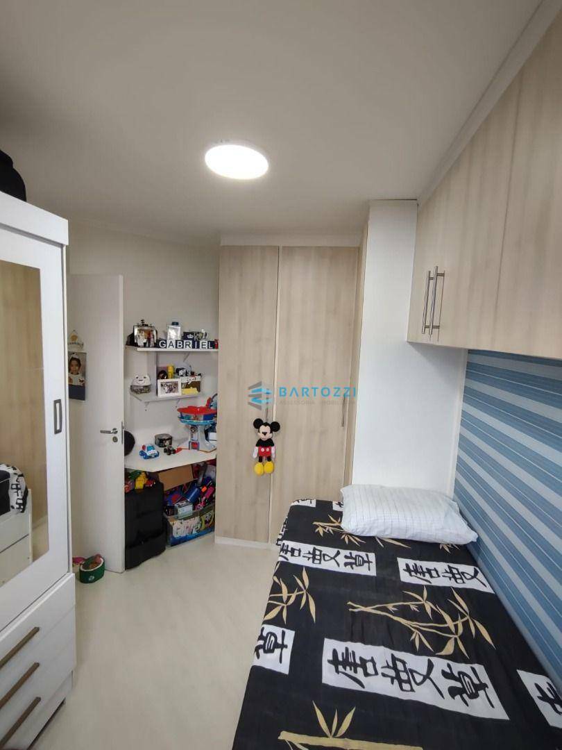 Apartamento à venda com 2 quartos, 50m² - Foto 10