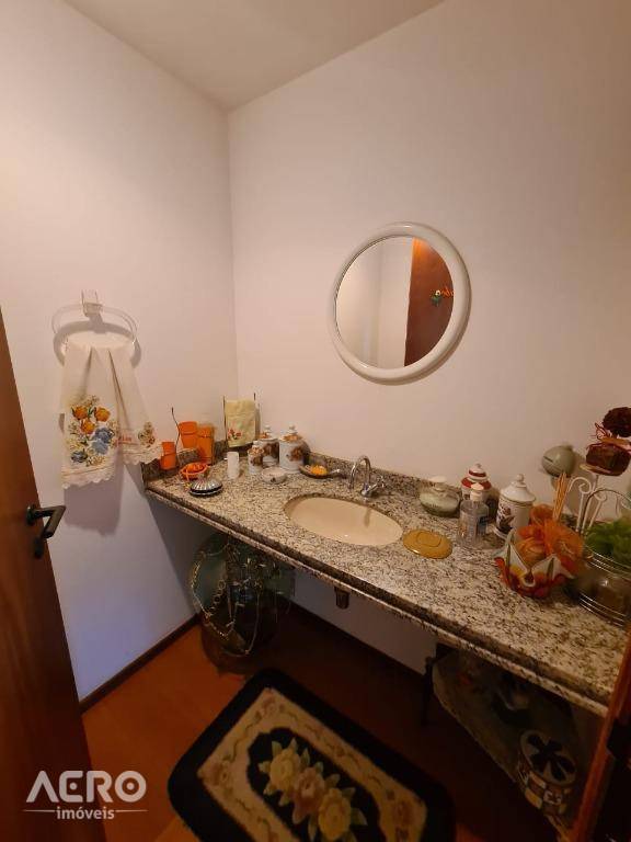 Apartamento, 3 quartos, 155 m² - Foto 2