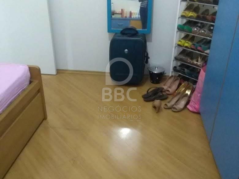 Apartamento à venda com 2 quartos, 64m² - Foto 11