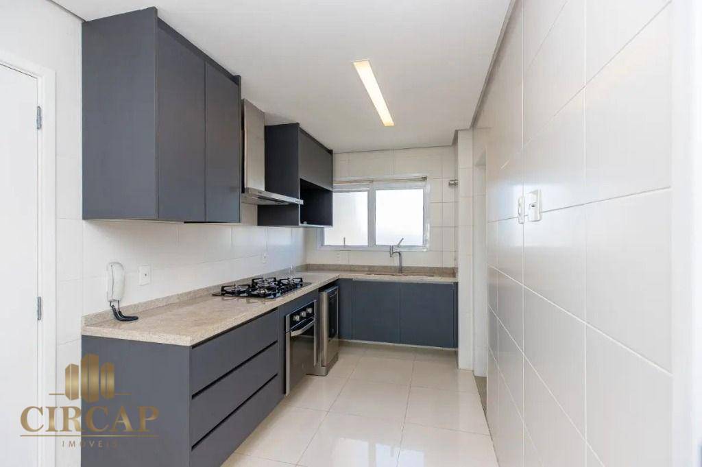 Apartamento à venda com 3 quartos, 160m² - Foto 8