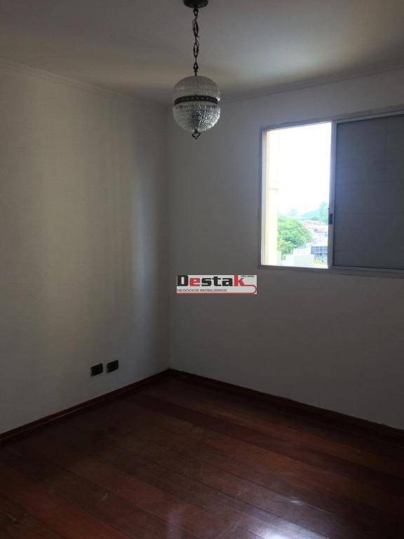 Apartamento à venda com 2 quartos, 72m² - Foto 12