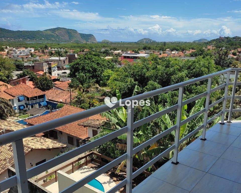 Casa à venda com 4 quartos, 147m² - Foto 2